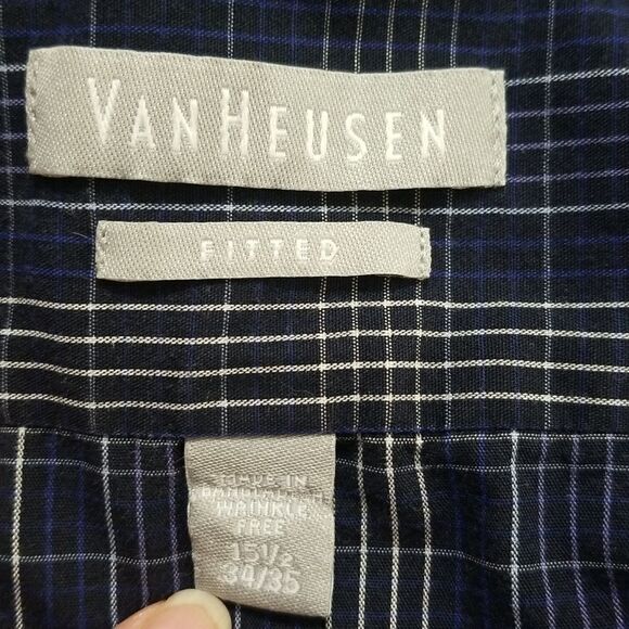 Men's Button down shirt. C1 - Picture 2 of 2